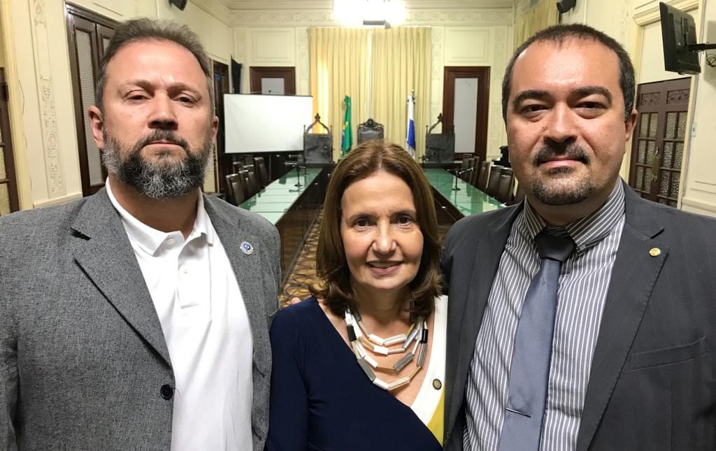 Fábio Neira presidente COLPOL-RJ, deputada estadual Martha Rocha e Marcio Garcia presidente SINDPOL-RJ